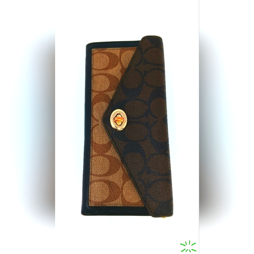 Coach Monogram Wallet - Picture 5 of 6